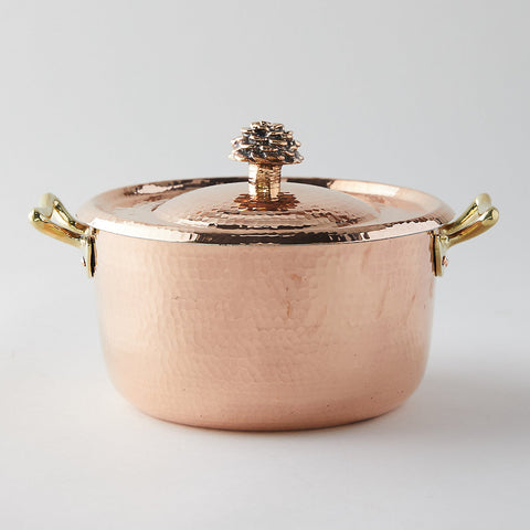 Amoretti Brothers Dutch Oven with flower lid