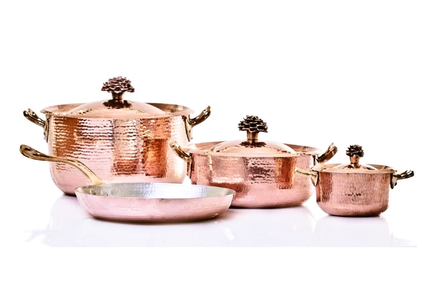 Amoretti Brothers Set of 7 hammered copper with bronze lid flower